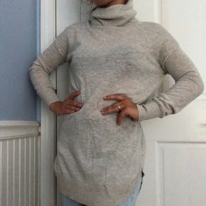 Long Tan Turtleneck